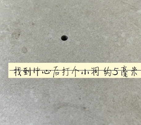 长阳瓷砖空鼓维修公司专业解答在瓷砖铺贴过程中，如果砂料搅拌不均匀，将会带来以下问题